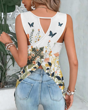 A Praying Mom is a Powerful Force Cut Out Wrap Back Tank Top