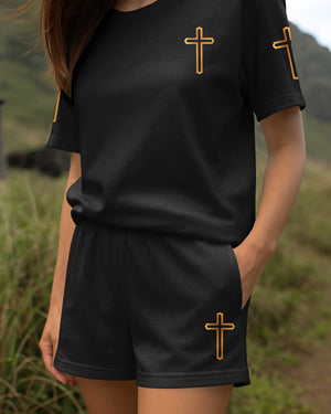 Praying Mama Raising Warriors Women Casual Shorts